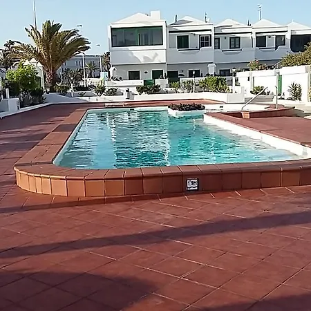 Palmeras Beach * Puerto del Carmen (Lanzarote)